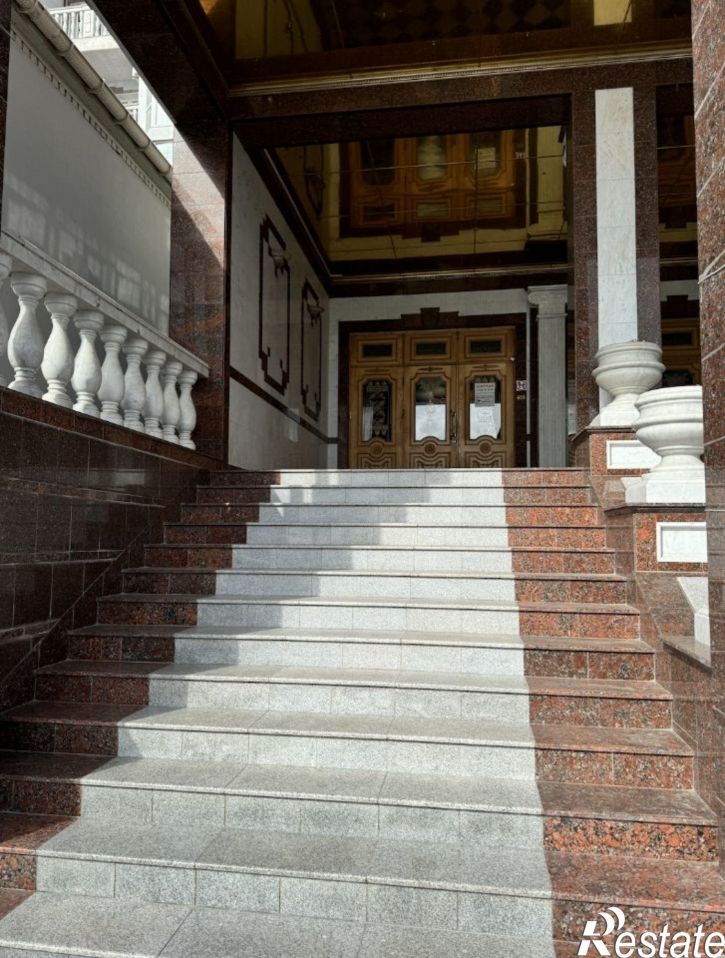 3-комн квартира Набережная улица, 16,  д. 16