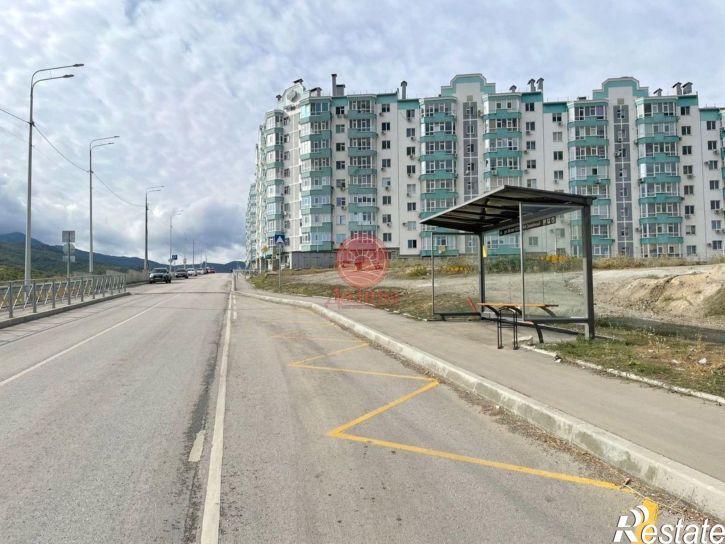 3-комн квартира улица 60 лет СССР, 1,  д. 1