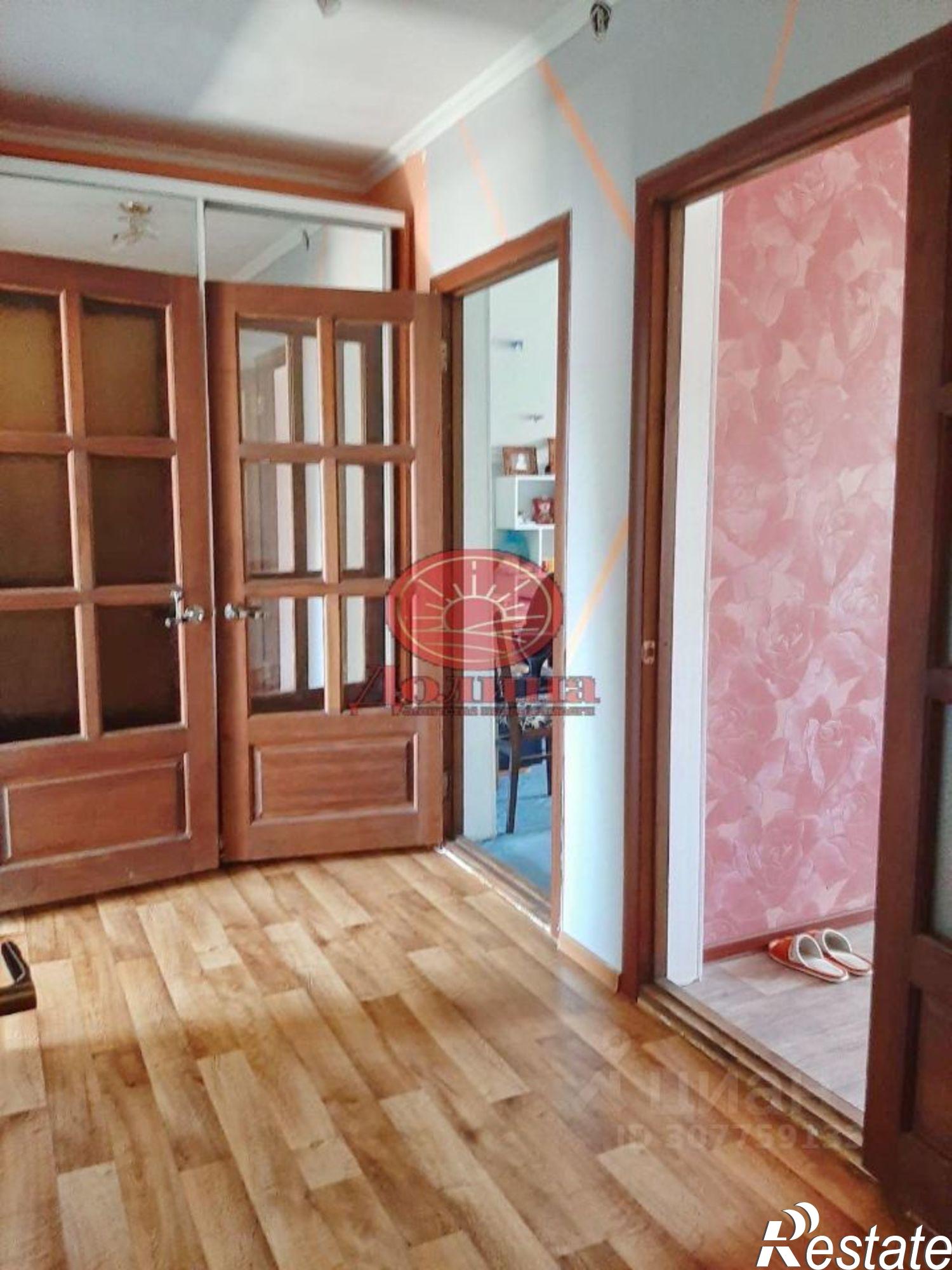 Купить гараж, место в паркинге за 6 000 000 рублей на Юбилейная улица, 4