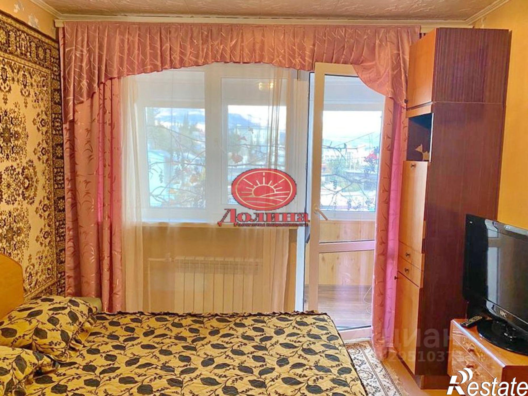 Купить гараж, место в паркинге за 4 200 000 рублей на Октябрьская улица, 19