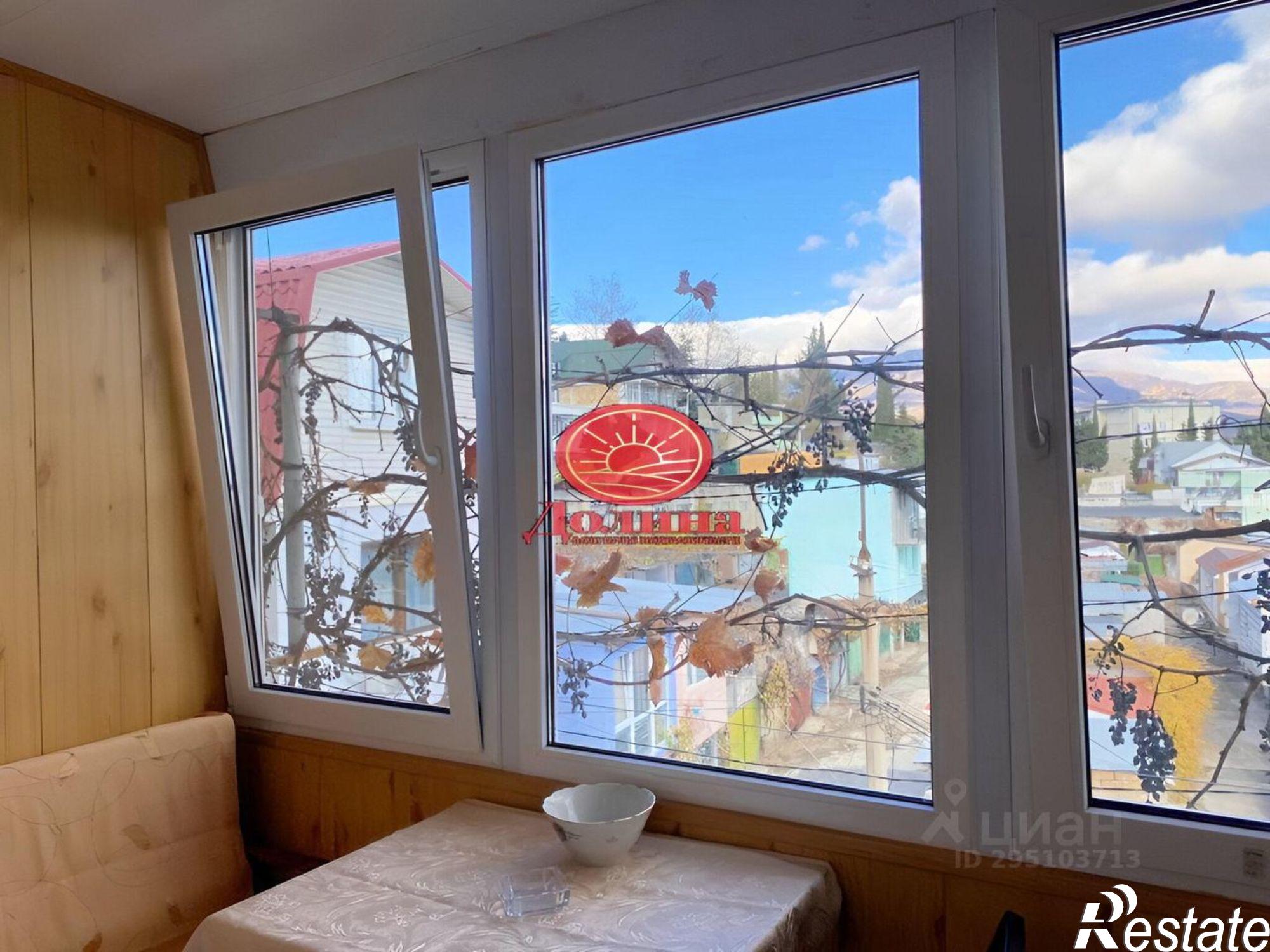 Купить гараж, место в паркинге за 4 200 000 рублей на Октябрьская улица, 19