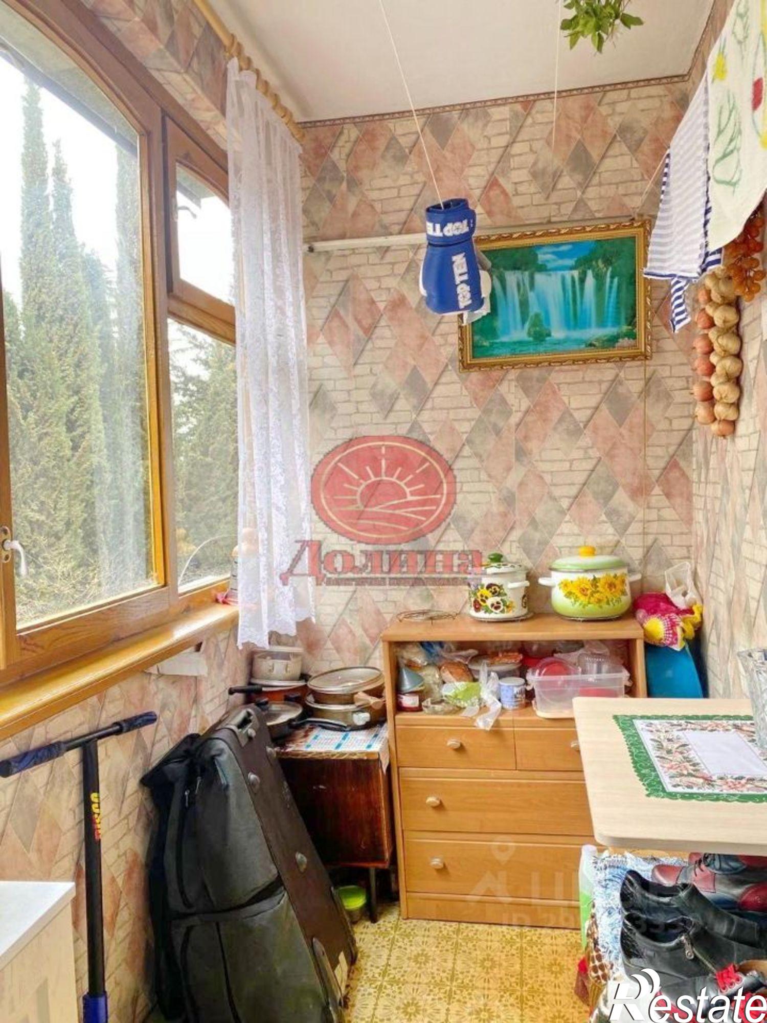 Купить комнату за 2 980 000 рублей на Ялтинская улица, 11