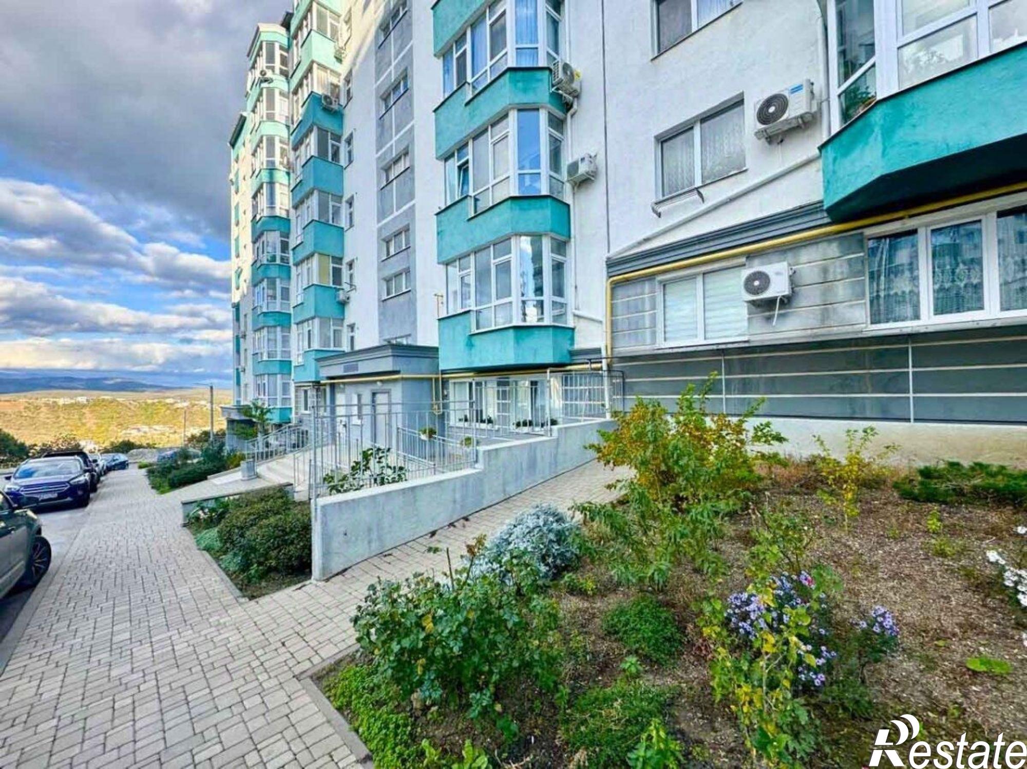 Купить квартиру за 10 800 000 рублей на ул 60 лет СССР, 27