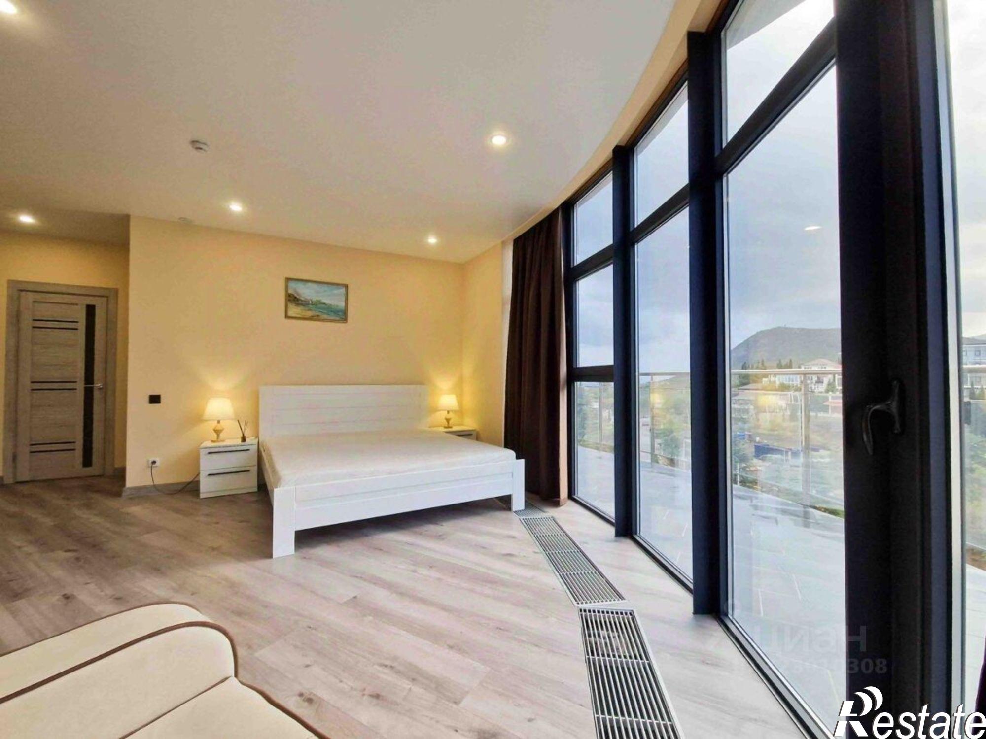 Купить квартиру за 22 500 000 рублей на Западная улица, 4 к1