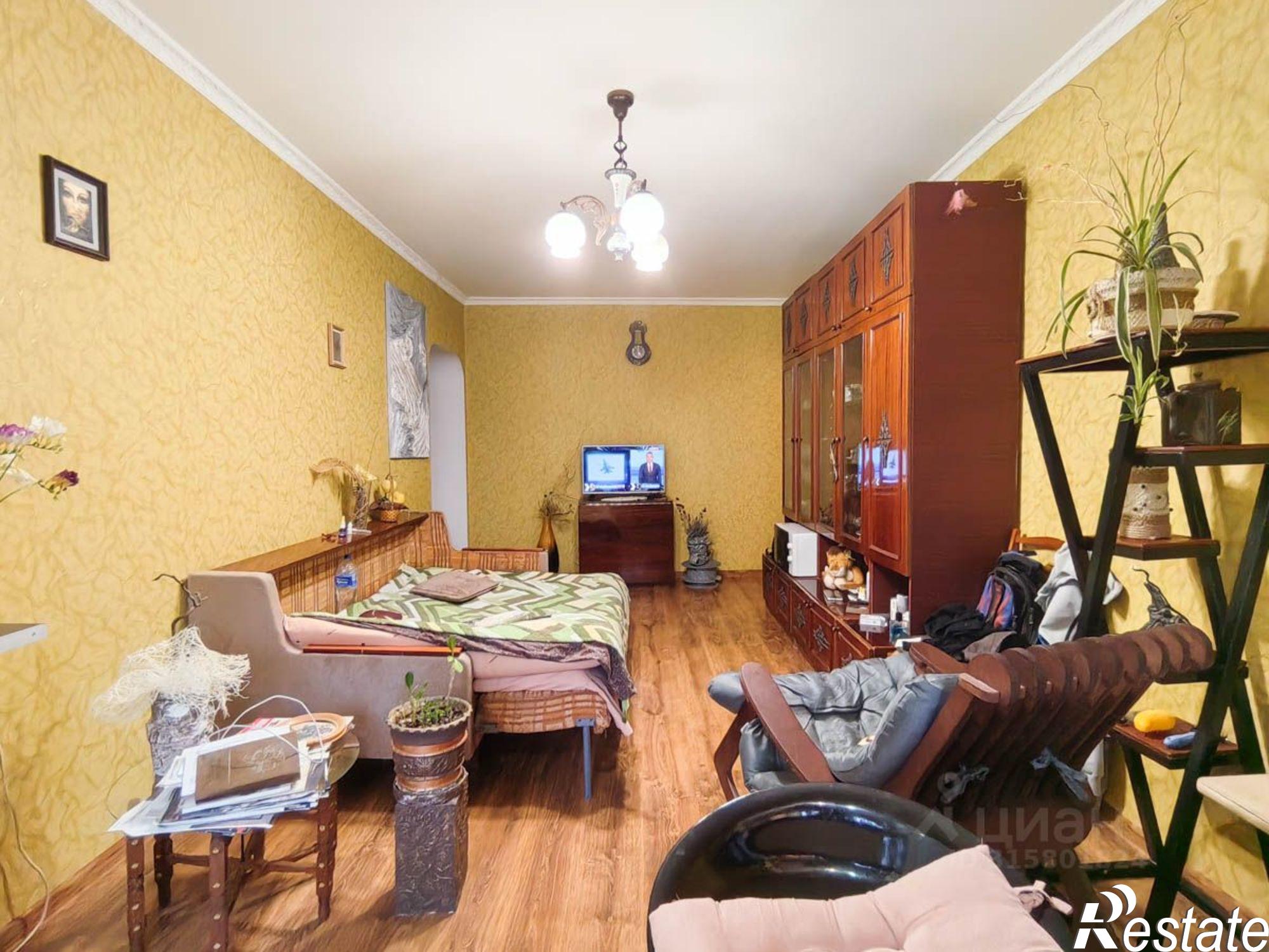 Купить квартиру за 13 500 000 рублей на Судакская улица, 10