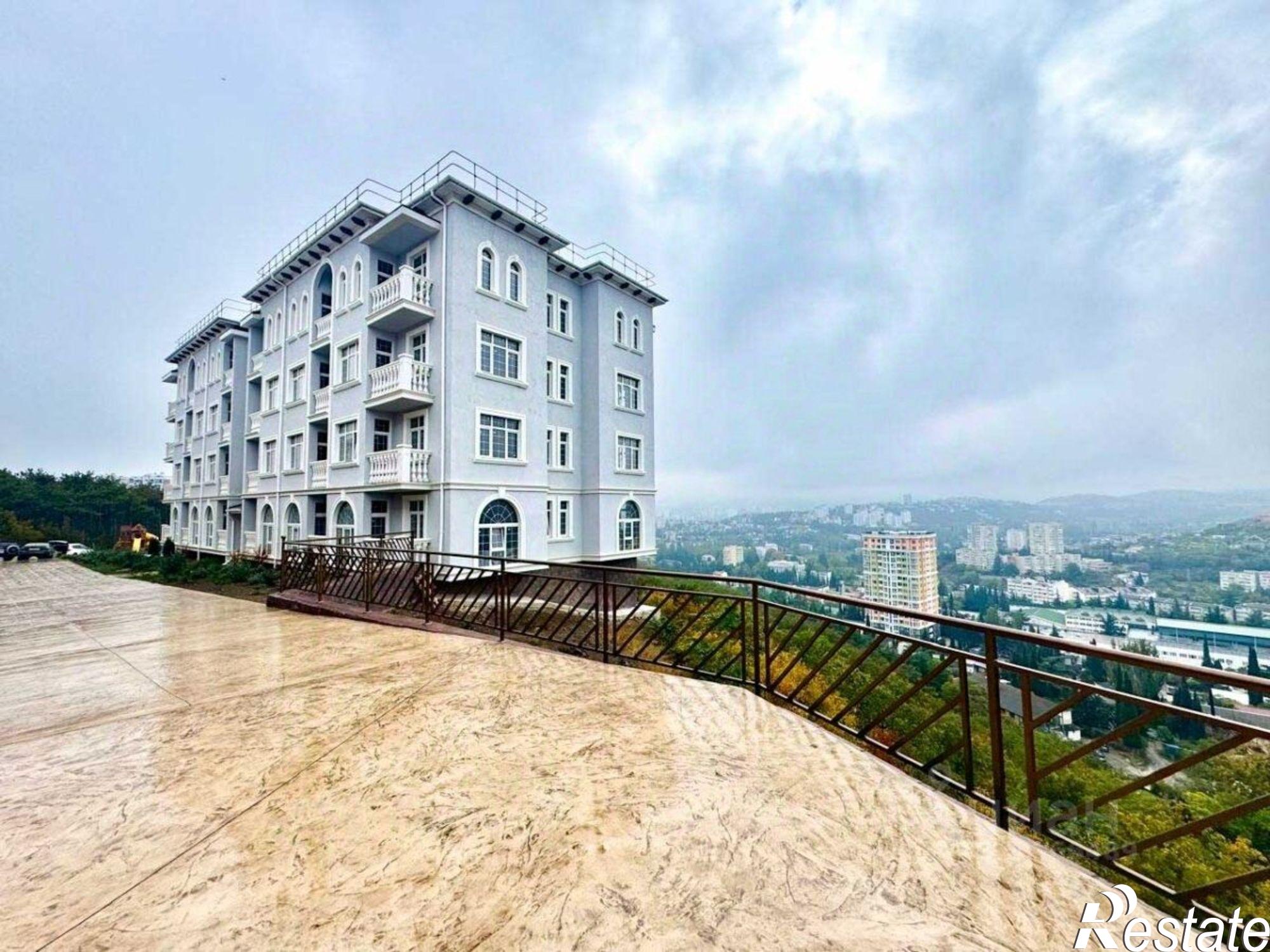 Купить квартиру за 7 250 000 рублей на мкр Аян-Дере-2, 68