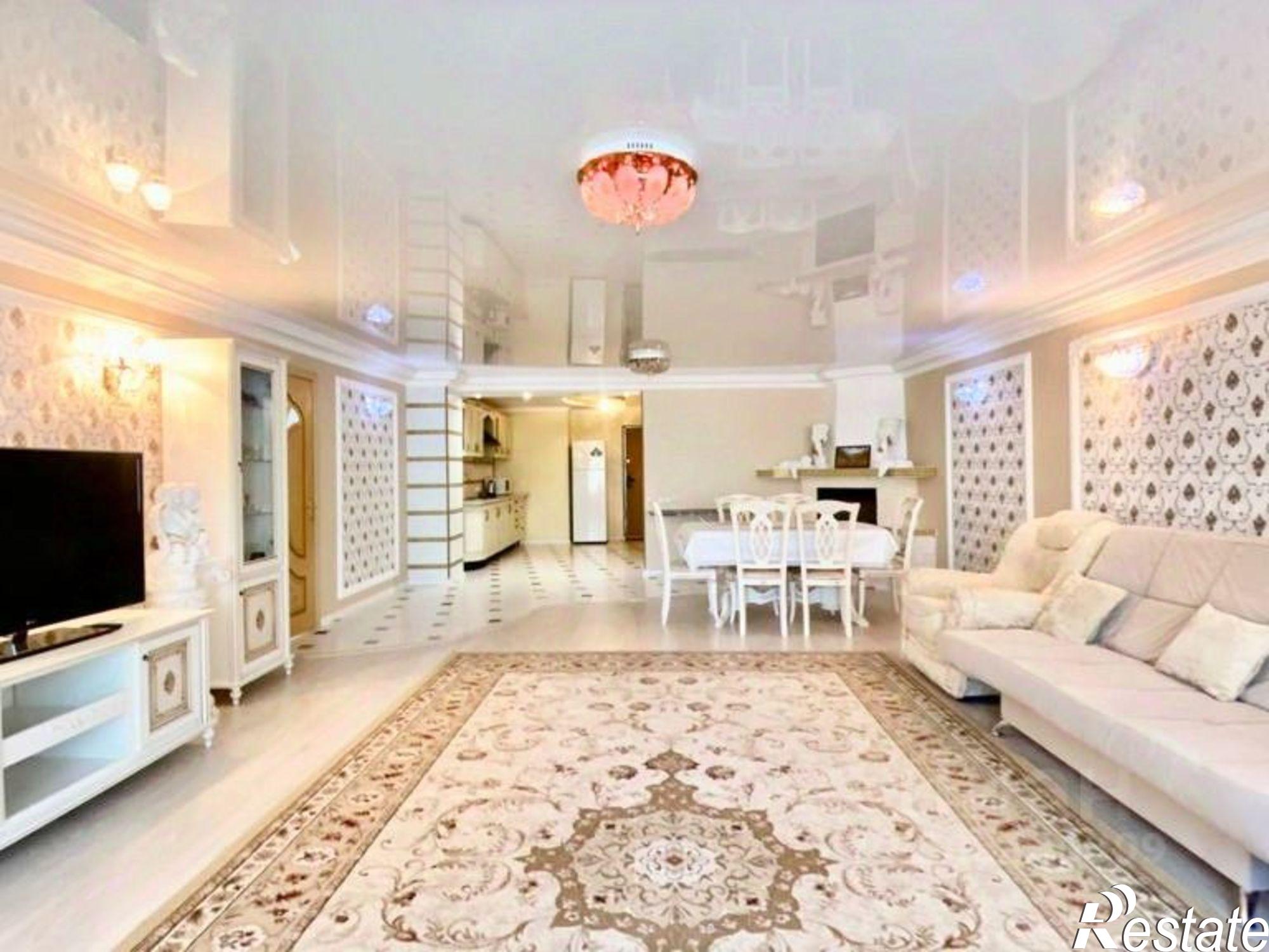 Купить квартиру за 24 500 000 рублей на ул Чатырдагская, 1А