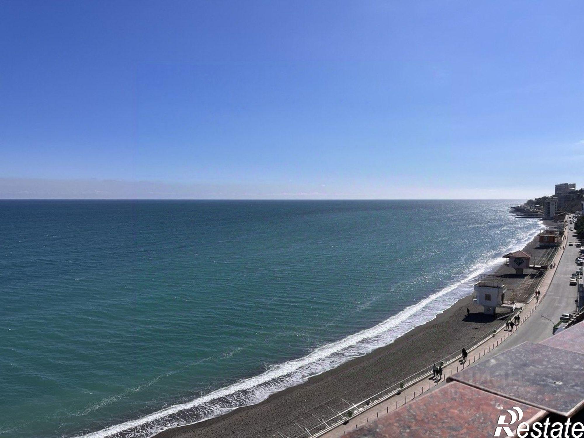 Купить квартиру за 24 900 000 рублей на Набережная улица, 16