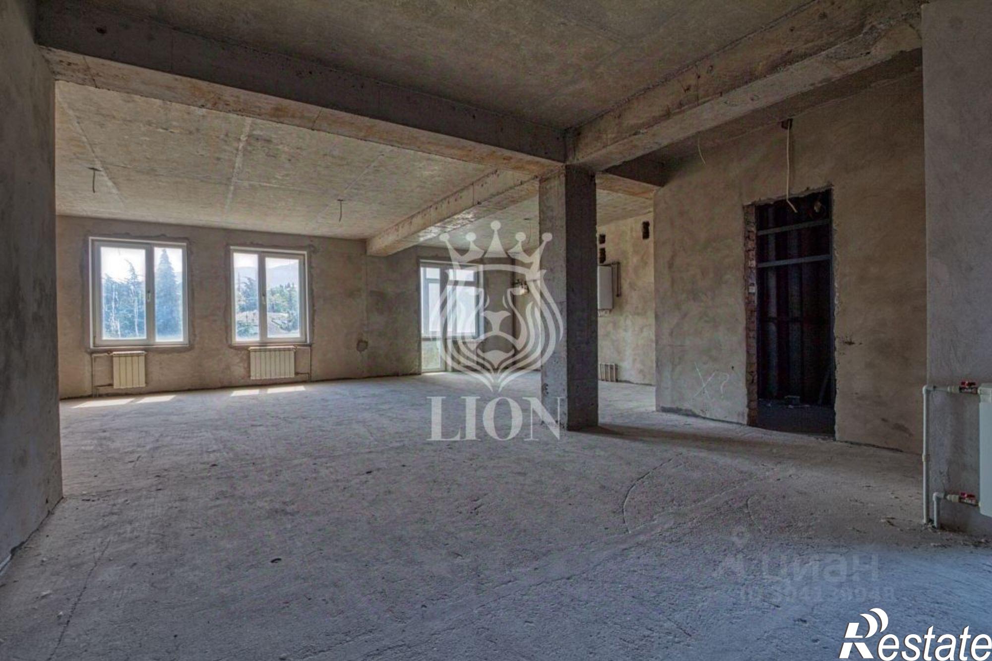 Купить квартиру за 15 800 000 рублей на Платановая улица, 1