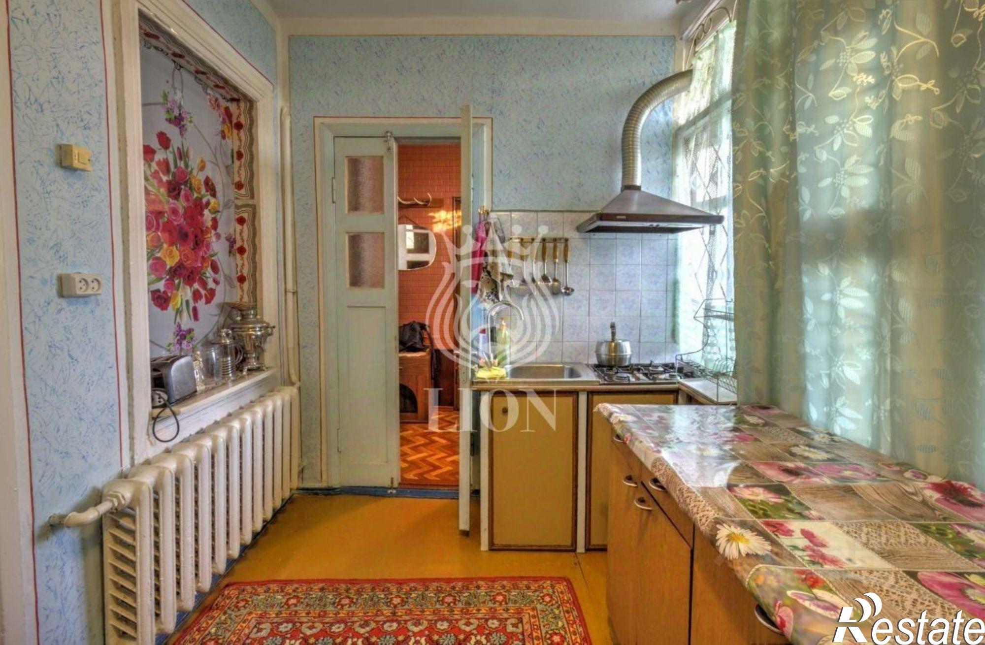 Купить квартиру за 12 000 000 рублей на улица 15-го Апреля, 15