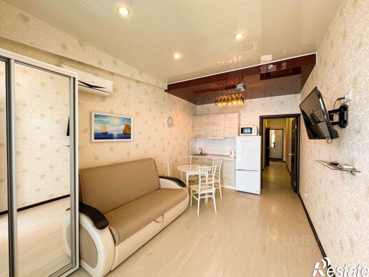 4-комн квартира мкр Волна, 1,  д. 1