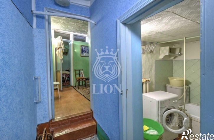 3-комн квартира улица 15-го Апреля, 15,  д. 15