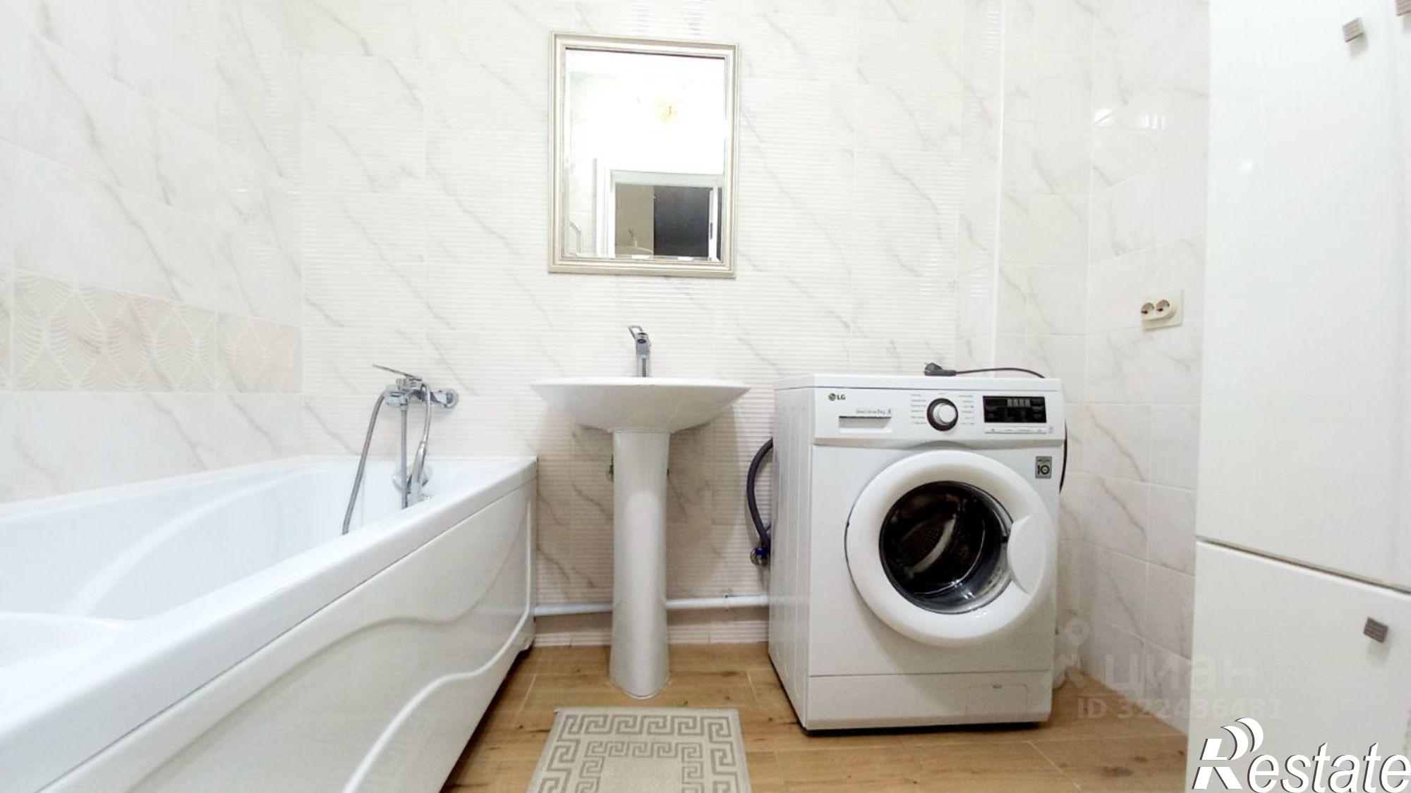 Сдать квартиру за 50 000 рублей на улица 60 лет СССР, 27