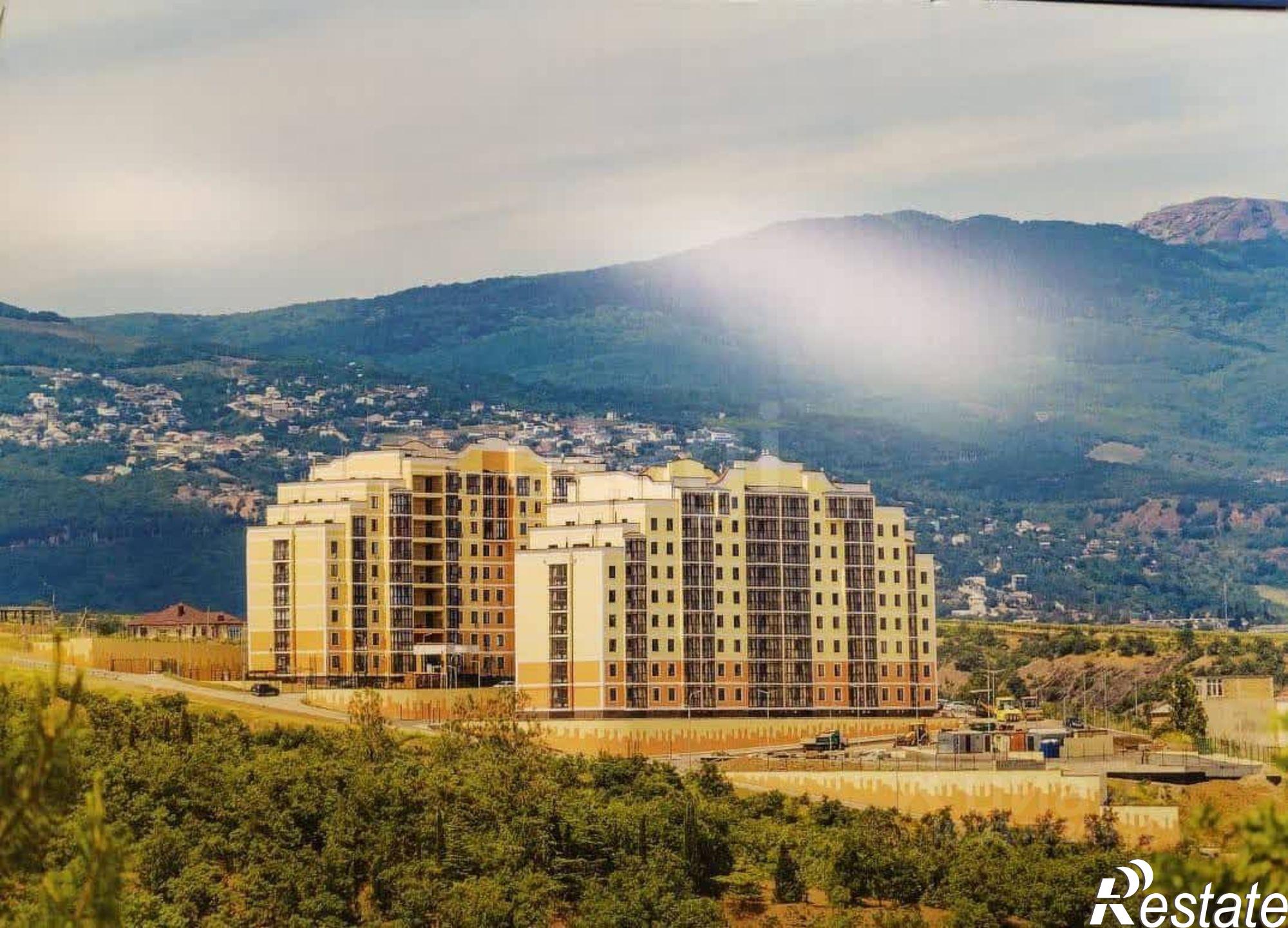 Купить квартиру за 18 000 000 рублей на улица 60 лет СССР, 1