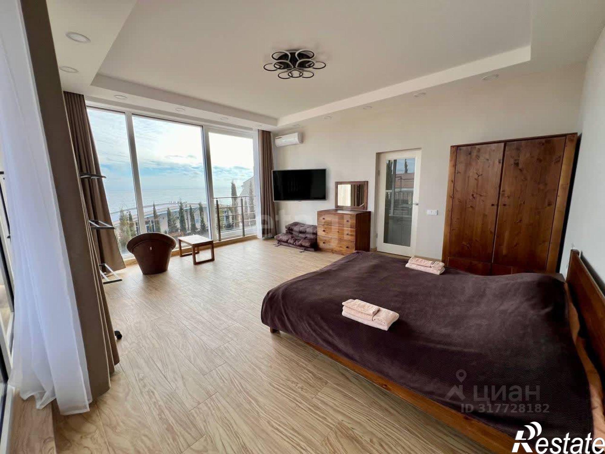 Купить квартиру за 25 000 000 рублей на мкр Волна, 1