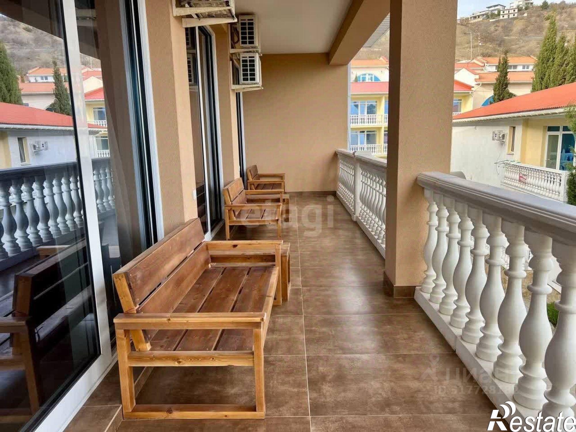 Купить квартиру за 25 000 000 рублей на мкр Волна, 1