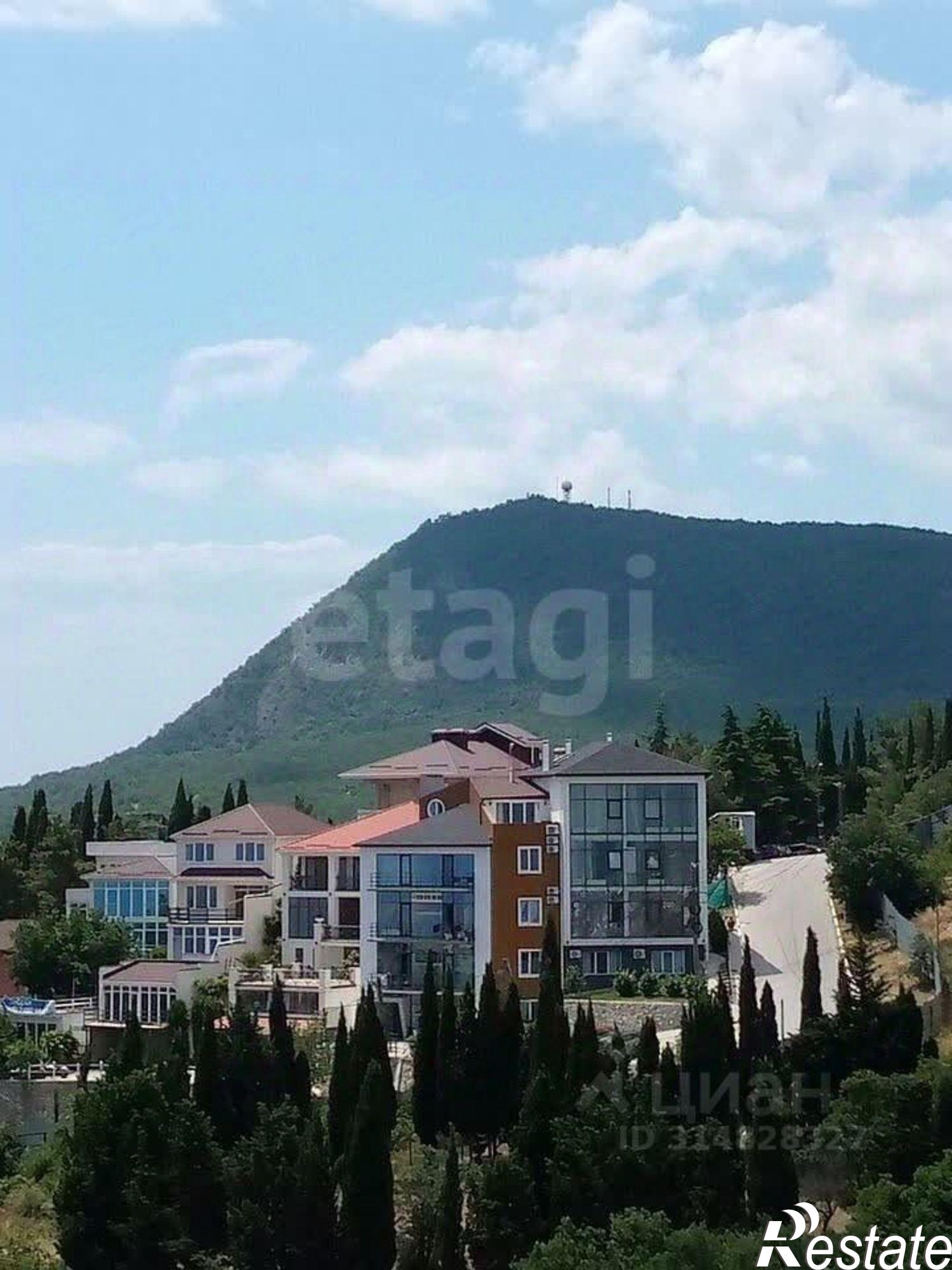 Купить квартиру за 16 100 000 рублей на ул Западная, 14