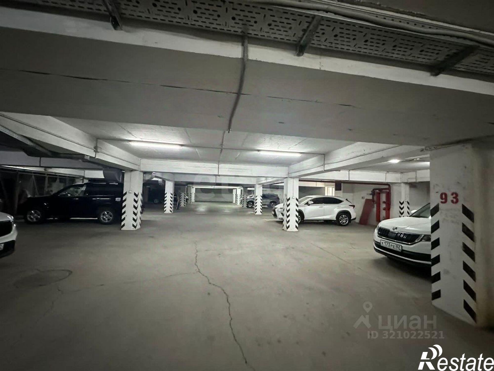 Купить гараж, место в паркинге за 2 100 590 рублей на Школьная улица, 2