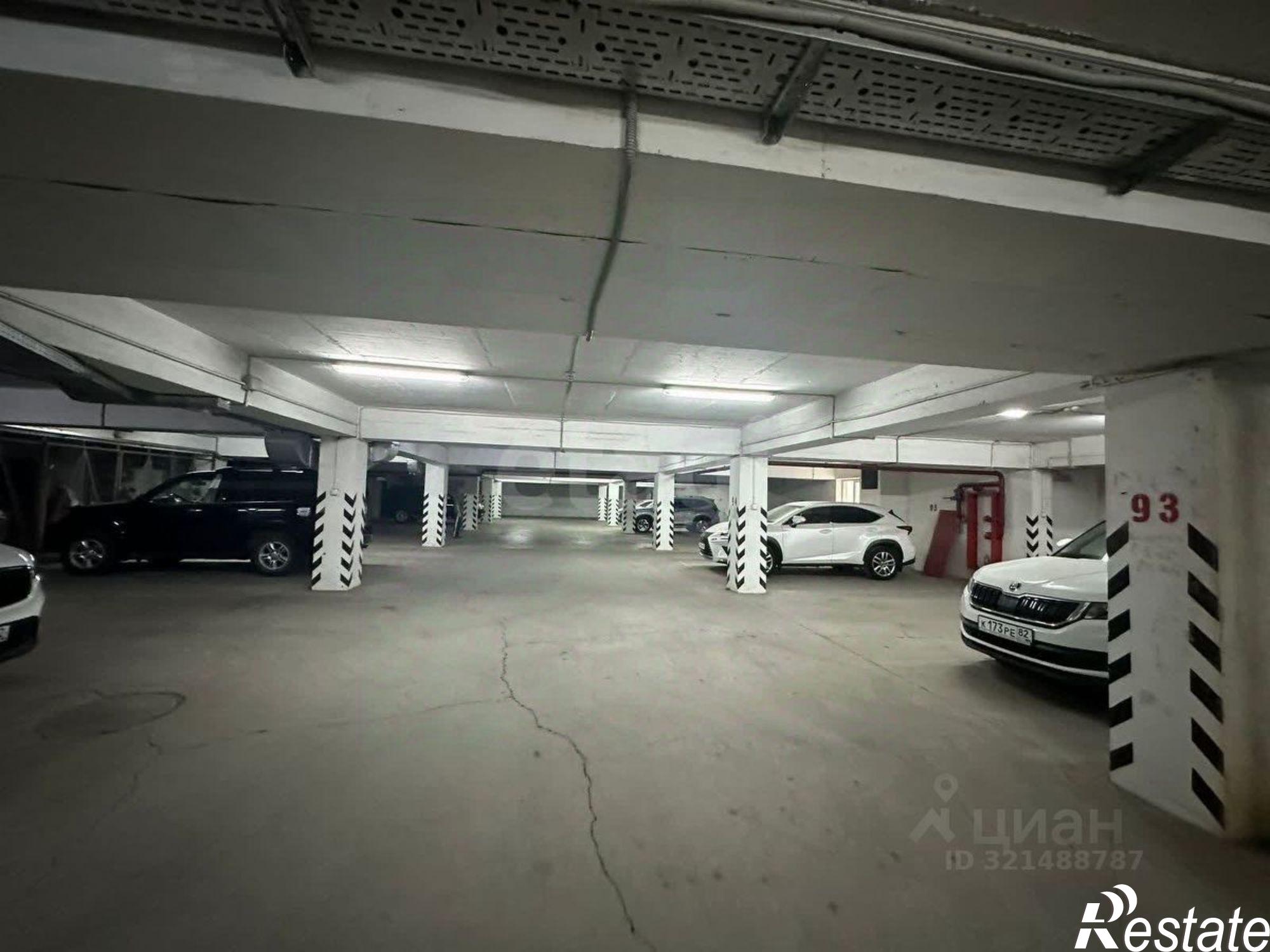 Купить гараж, место в паркинге за 2 150 010 рублей на Школьная улица, 2