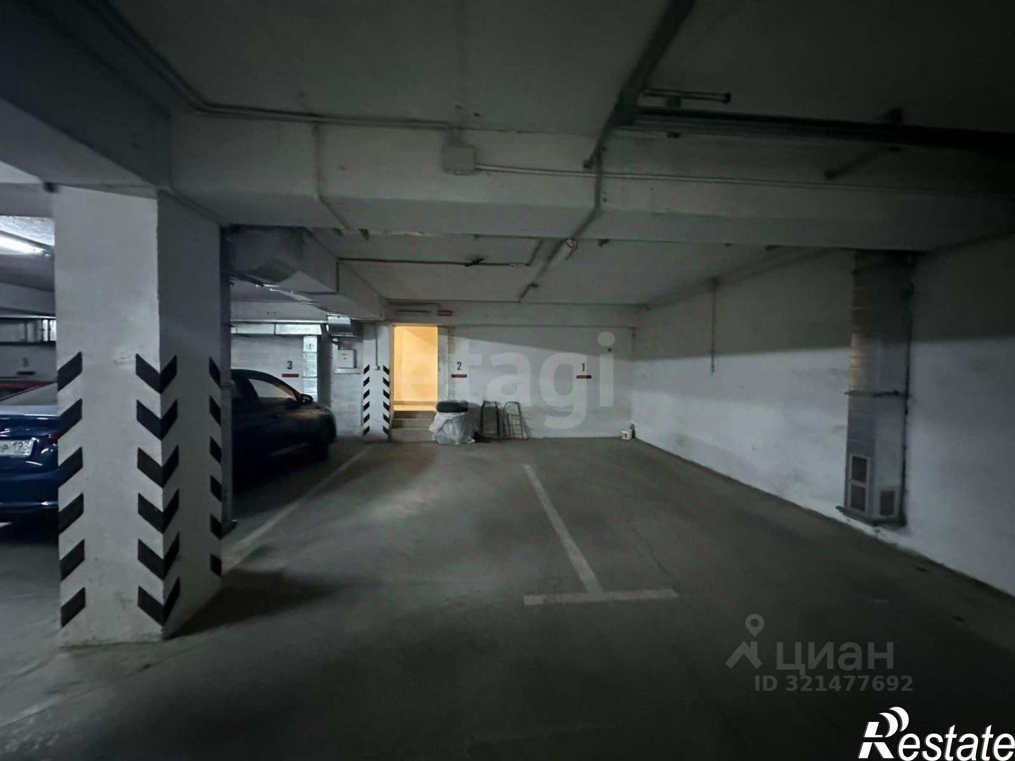 Купить гараж, место в паркинге за 2 150 010 рублей на Школьная улица, 2
