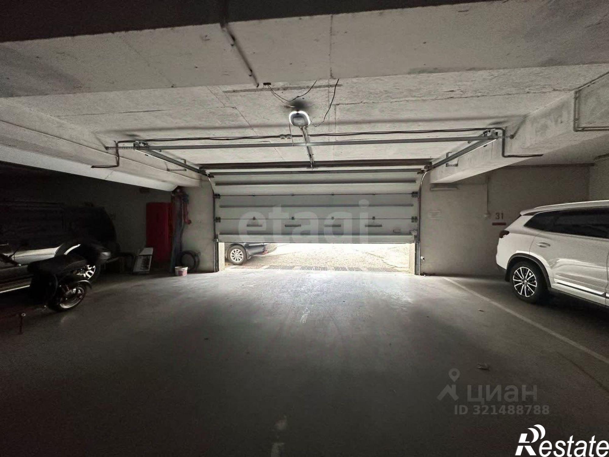 Купить гараж, место в паркинге за 2 150 010 рублей на Школьная улица, 2