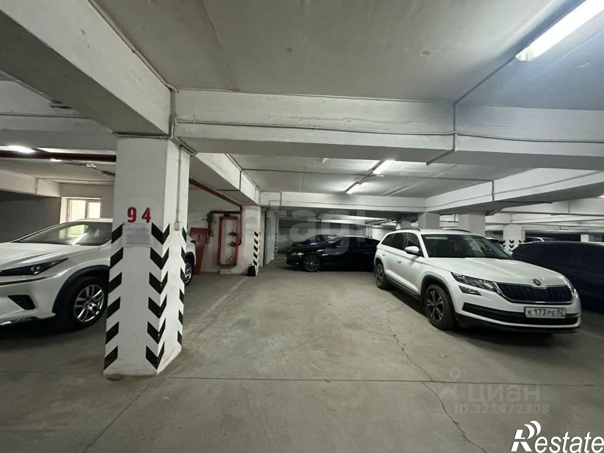 Купить гараж, место в паркинге за 2 150 010 рублей на Школьная улица, 2