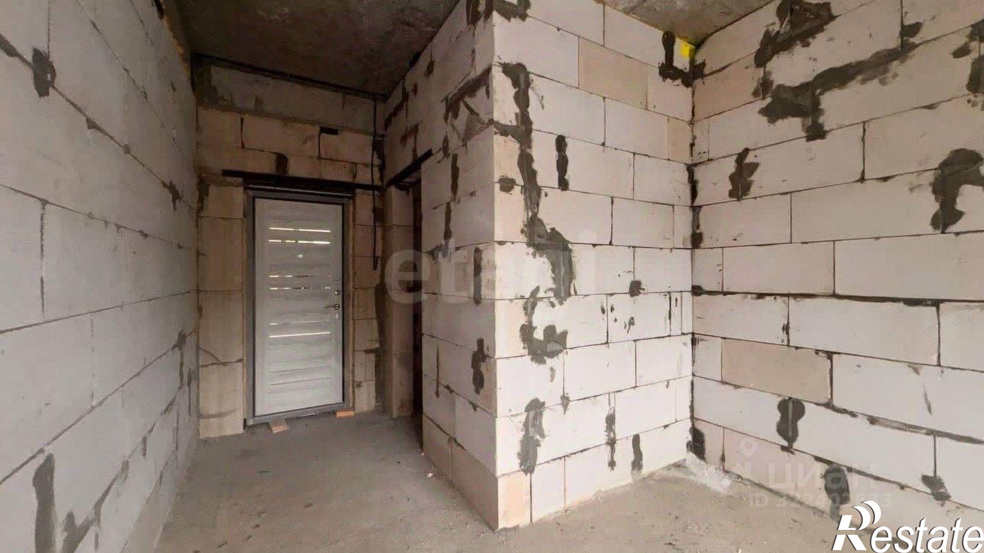 Купить помещение свободного назначения за 56 308 300 рублей на ул Комсомольская, 15б