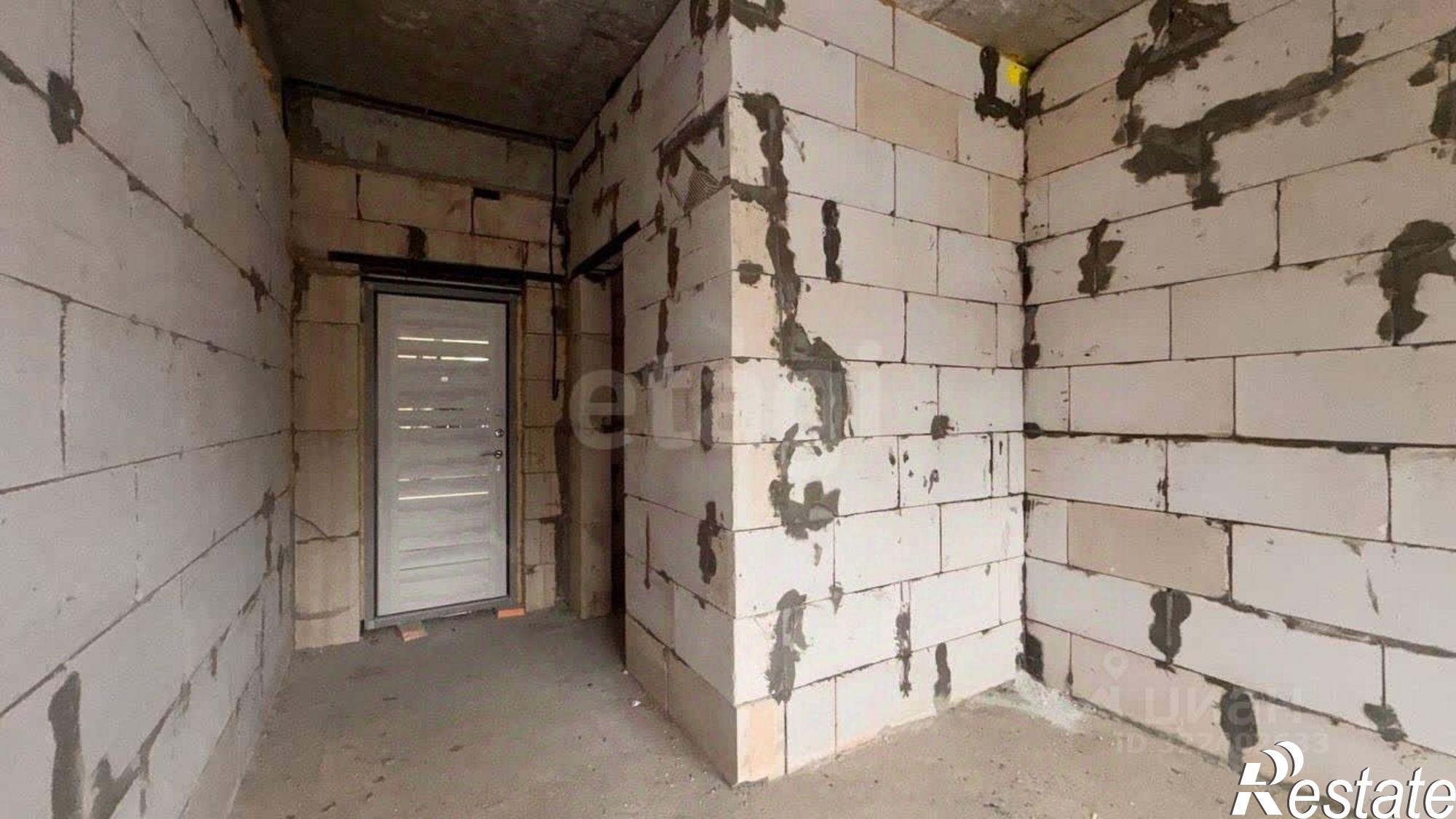 Купить помещение свободного назначения за 56 308 300 рублей на ул Комсомольская, 15б