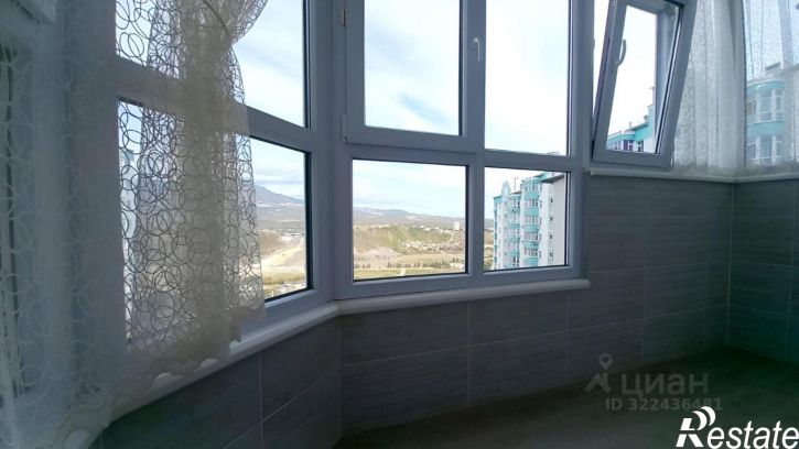 2-комн квартира улица 60 лет СССР, 27,  д. 27