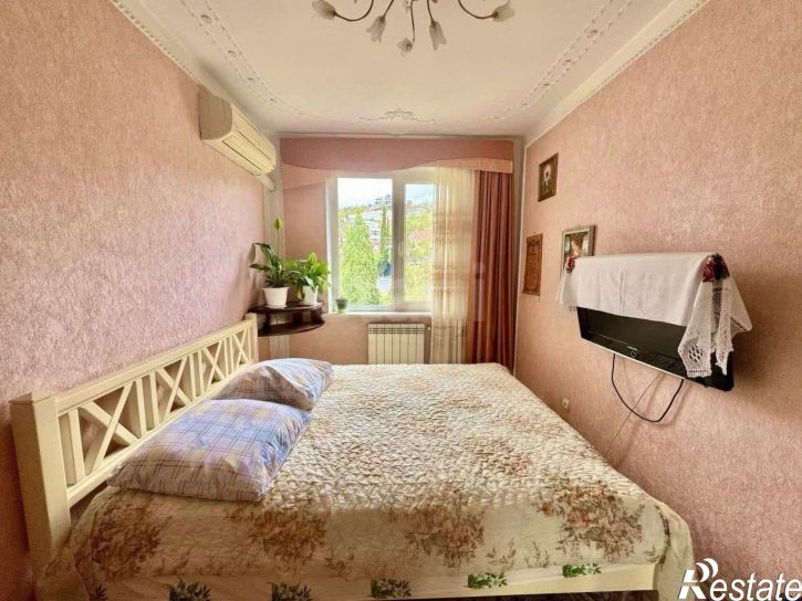 3-комн квартира Судакская улица, 14А,  д. 14А