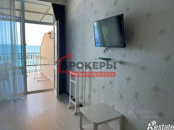 4-комн квартира ул Аллея Декабристов, 6,  д. 6