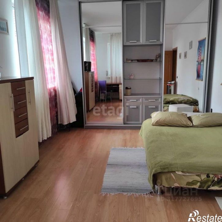 5-комн квартира ул Симферопольская, 30,  д. 30