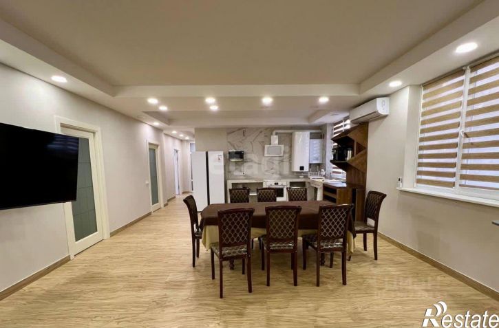 5-комн квартира мкр Волна, 1,  д. 1