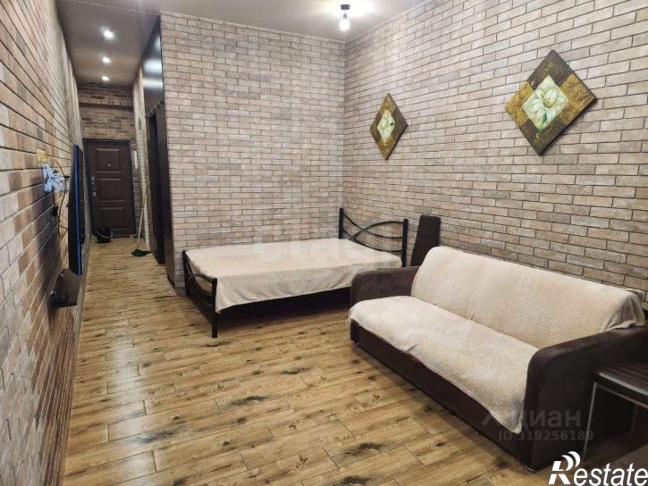 1-комн квартира мкр Волна, 1,  д. 1