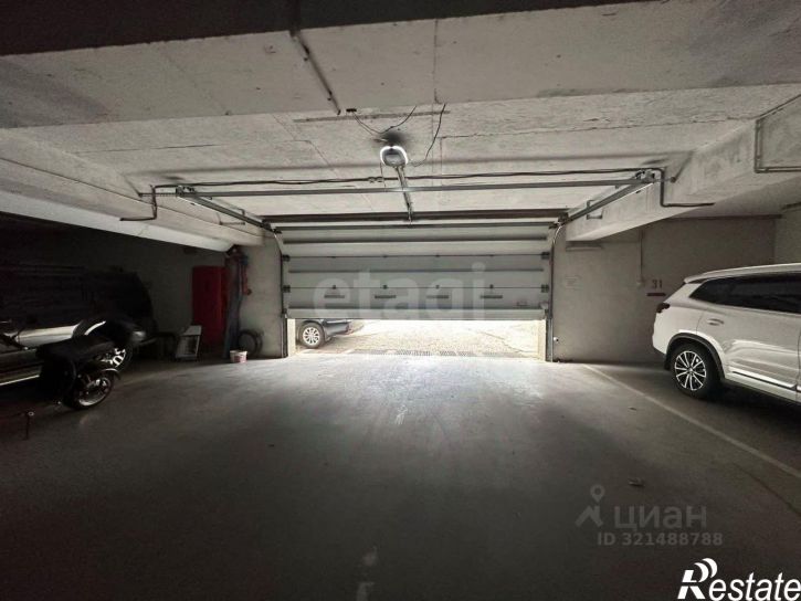 Гараж/парковка Школьная улица, 2,  д. 2