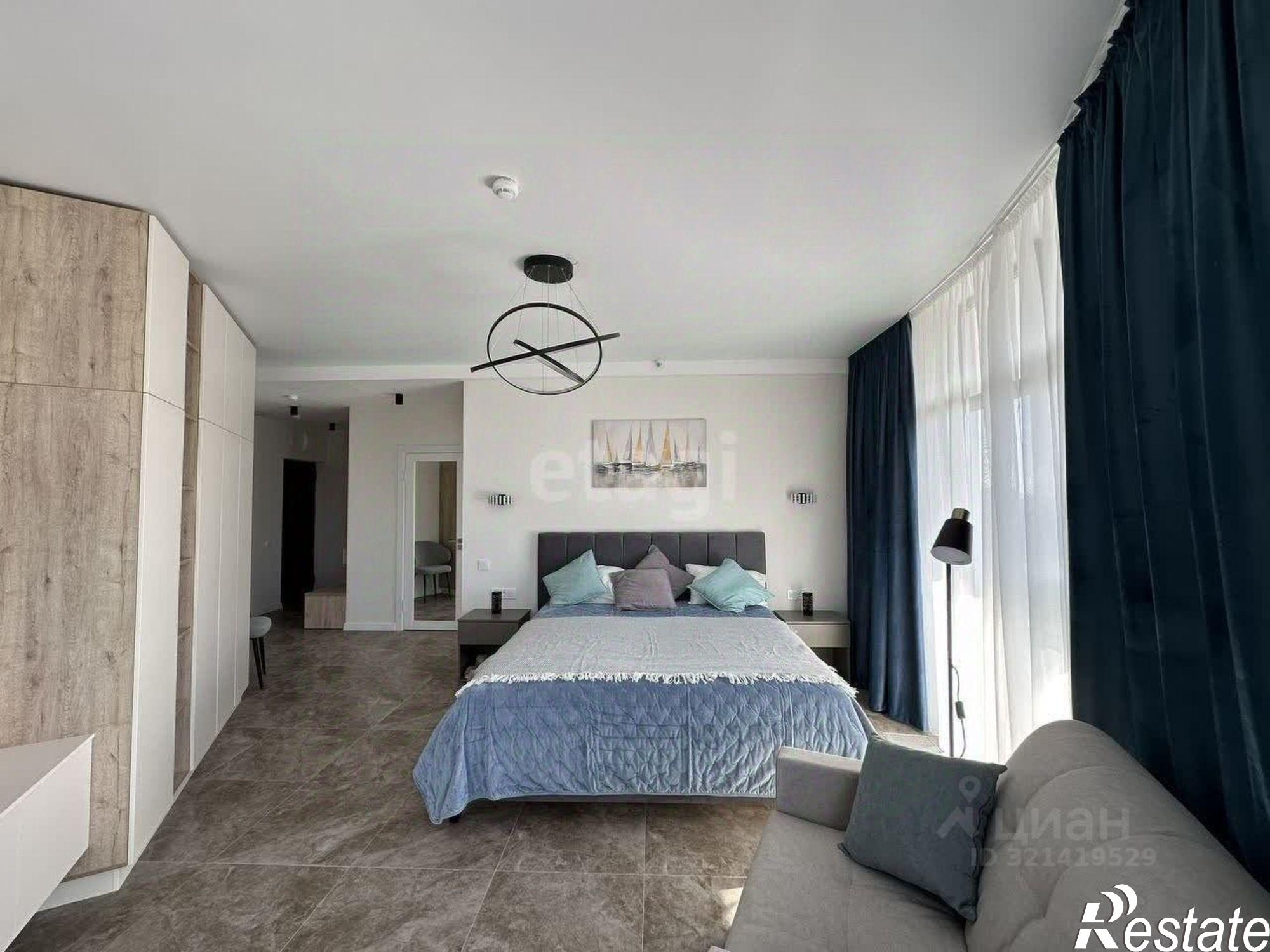 Купить квартиру за 21 000 000 рублей на ул Западная, 14