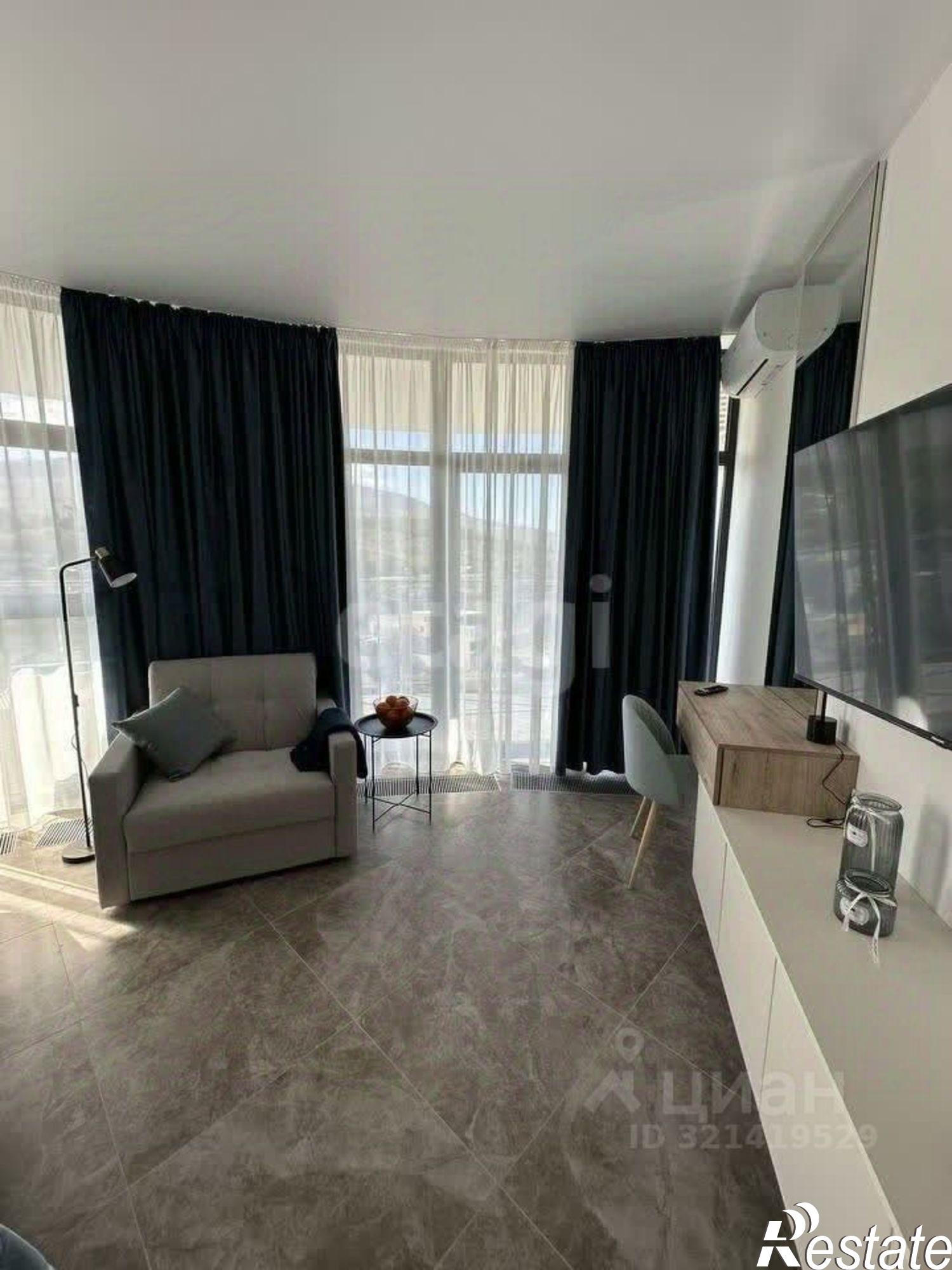 Купить квартиру за 21 000 000 рублей на ул Западная, 14