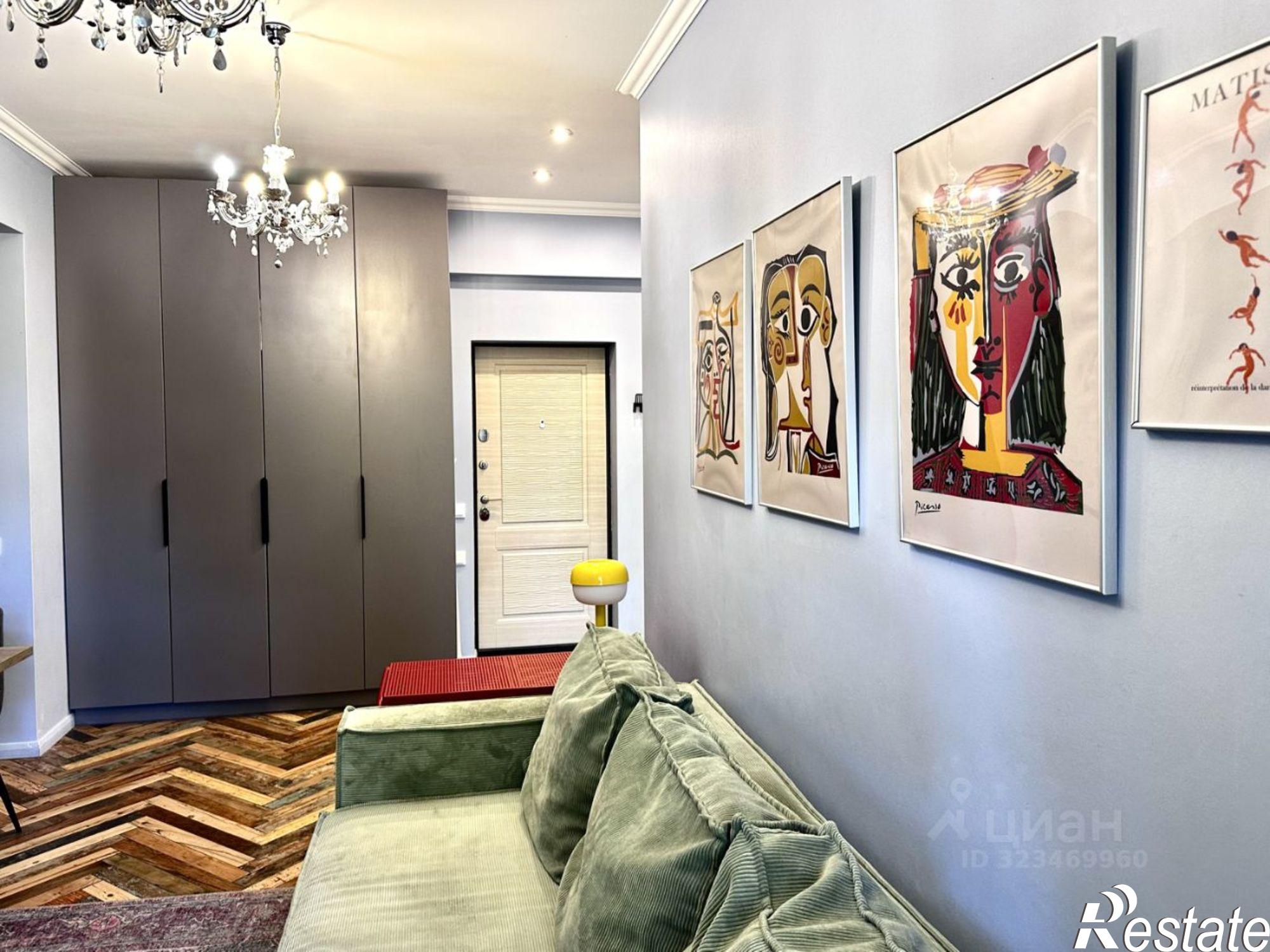 Купить квартиру за 20 000 000 рублей на ул Горького, 9а