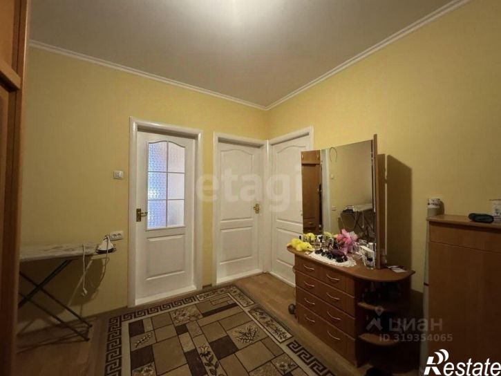 3-комн квартира ул Б.Хмельницкого, 5,  д. 5