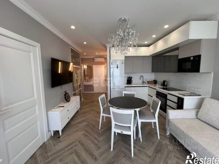 3-комн квартира улица Сергеева-Ценского, 10,  д. 10