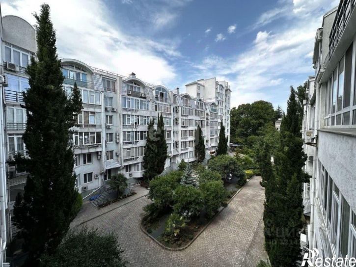 3-комн квартира ул Платановая, 6,  д. 6