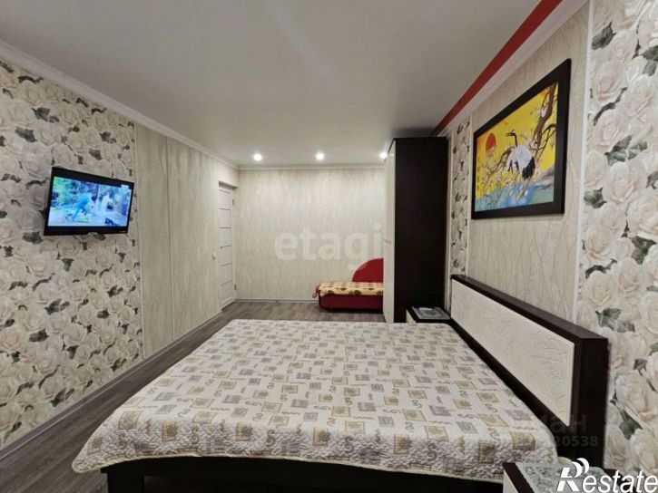 2-комн квартира ул Ялтинская, 11,  д. 11