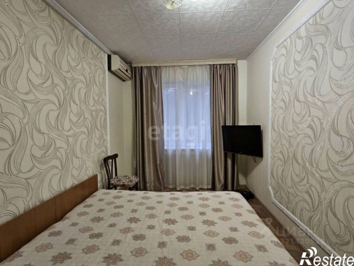 2-комн квартира ул Ялтинская, 11,  д. 11