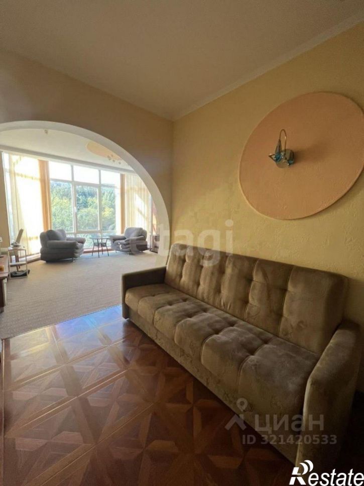 3-комн квартира ул Горького, 20,  д. 20