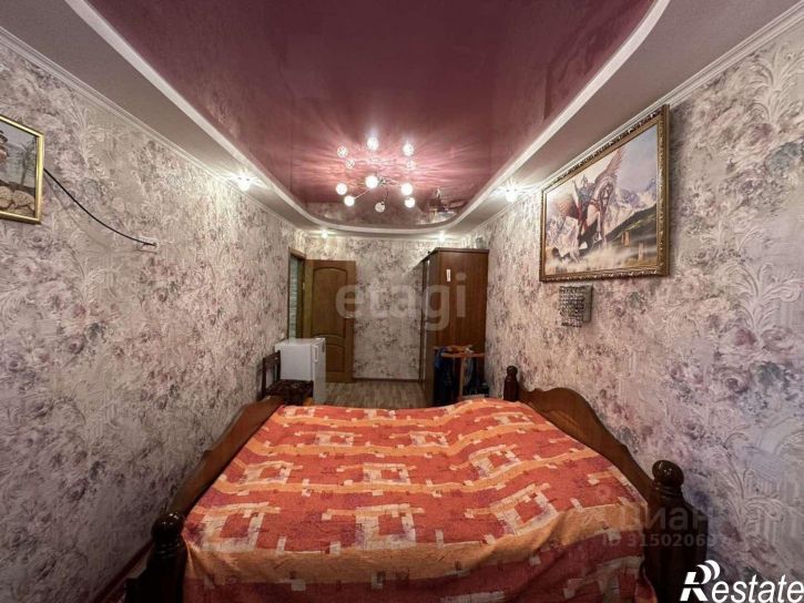 3-комн квартира ул Ялтинская, 11,  д. 11