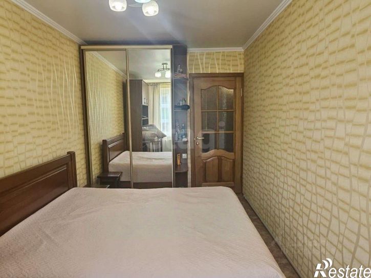 3-комн квартира ул Ялтинская, 11,  д. 11