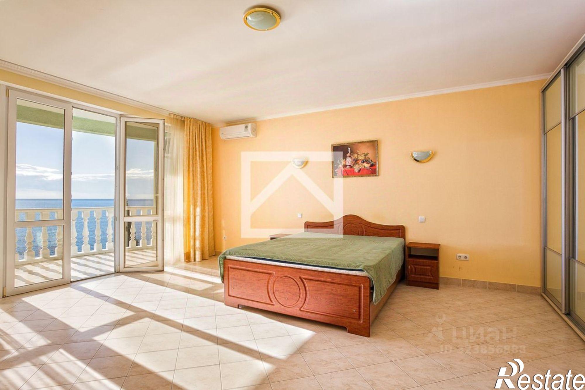 Купить квартиру за 12 000 000 рублей на Извилистый пер, 9а