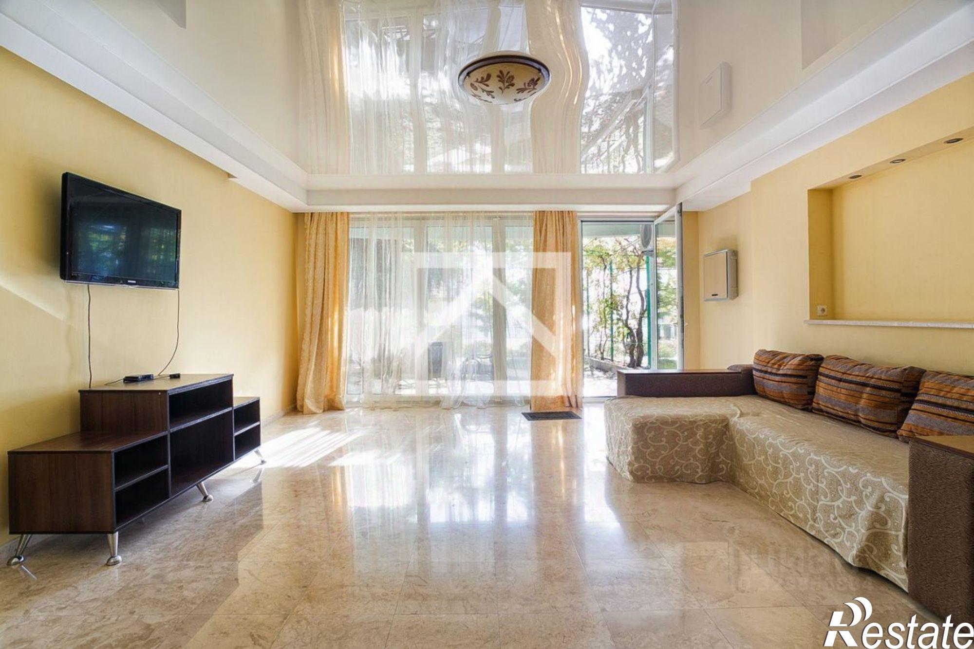 Купить квартиру за 13 000 000 рублей на Извилистый пер, 9а