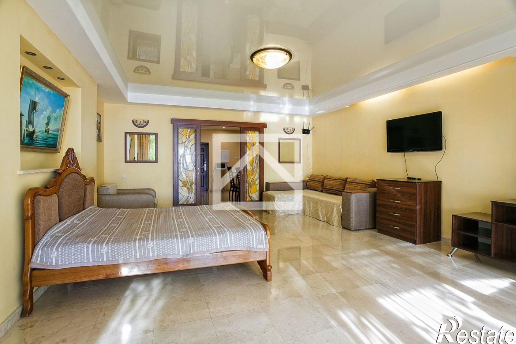 Купить квартиру за 13 000 000 рублей на Извилистый пер, 9а