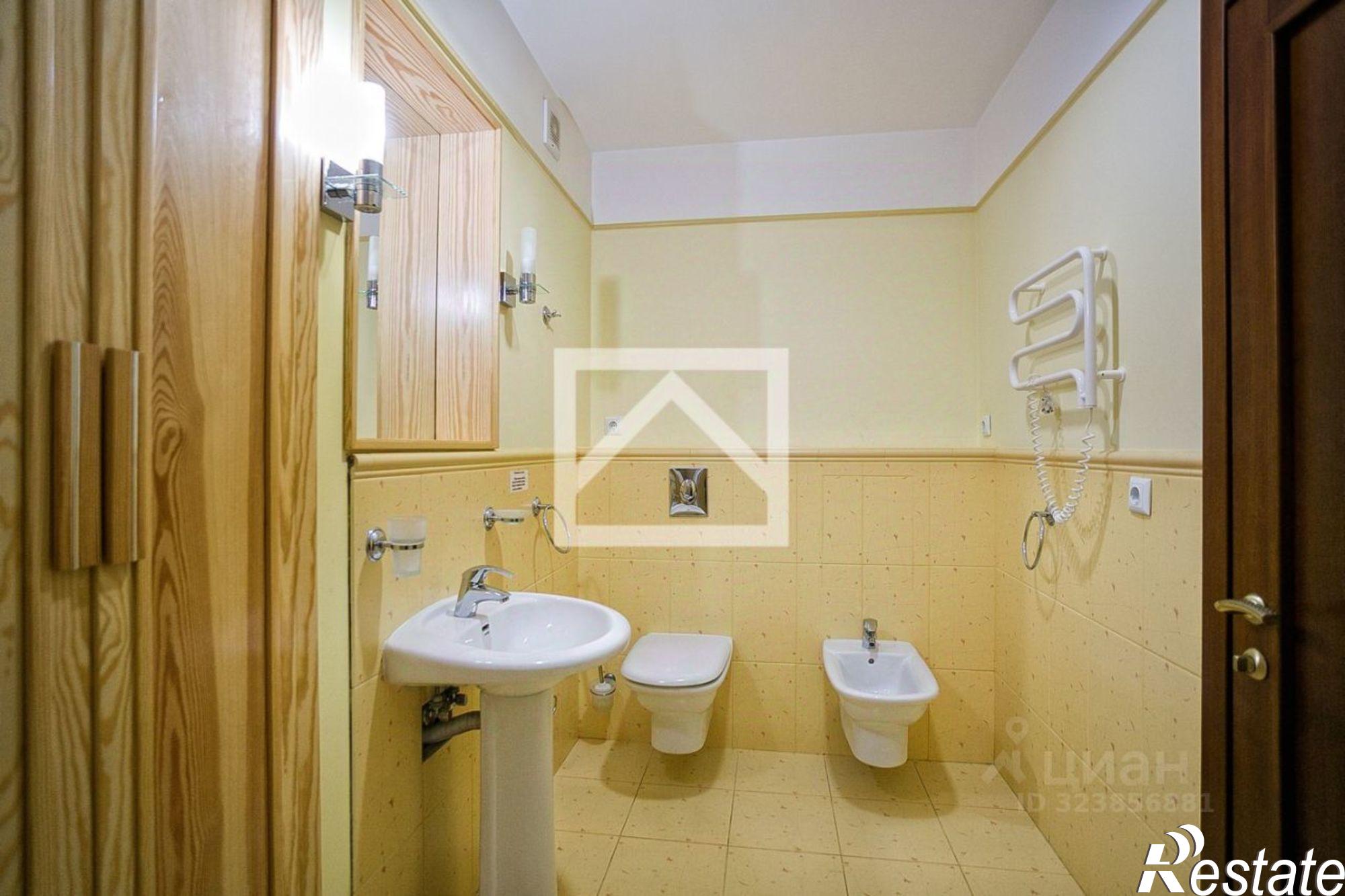 Купить квартиру за 13 000 000 рублей на Извилистый пер, 9а